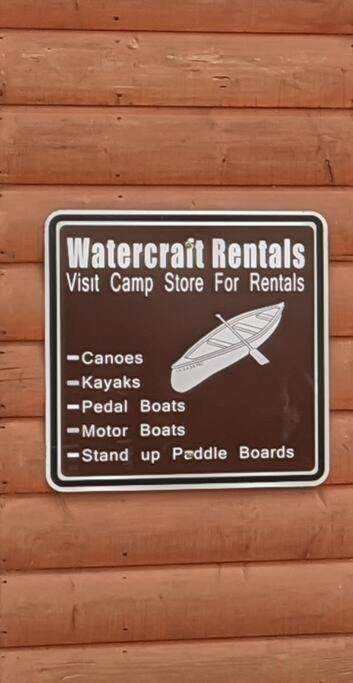 Holiday home On The Mississippi Venue And Dog Friendly