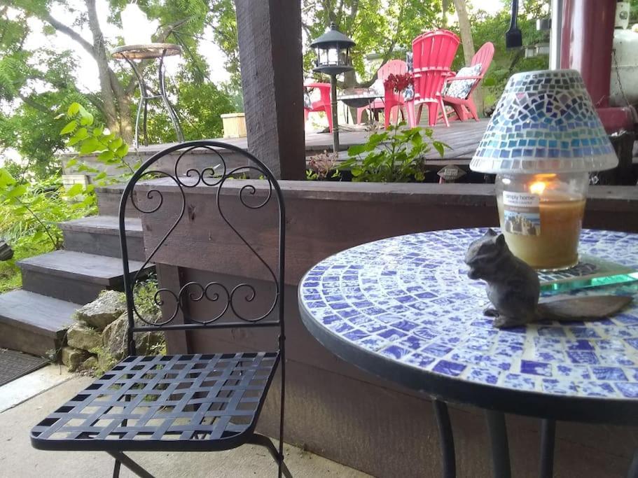 On The Mississippi Venue And Dog Friendly Holiday home Le Claire